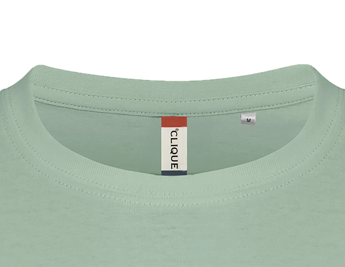 Clique Basic-T – Salviegrønn – produktbilde